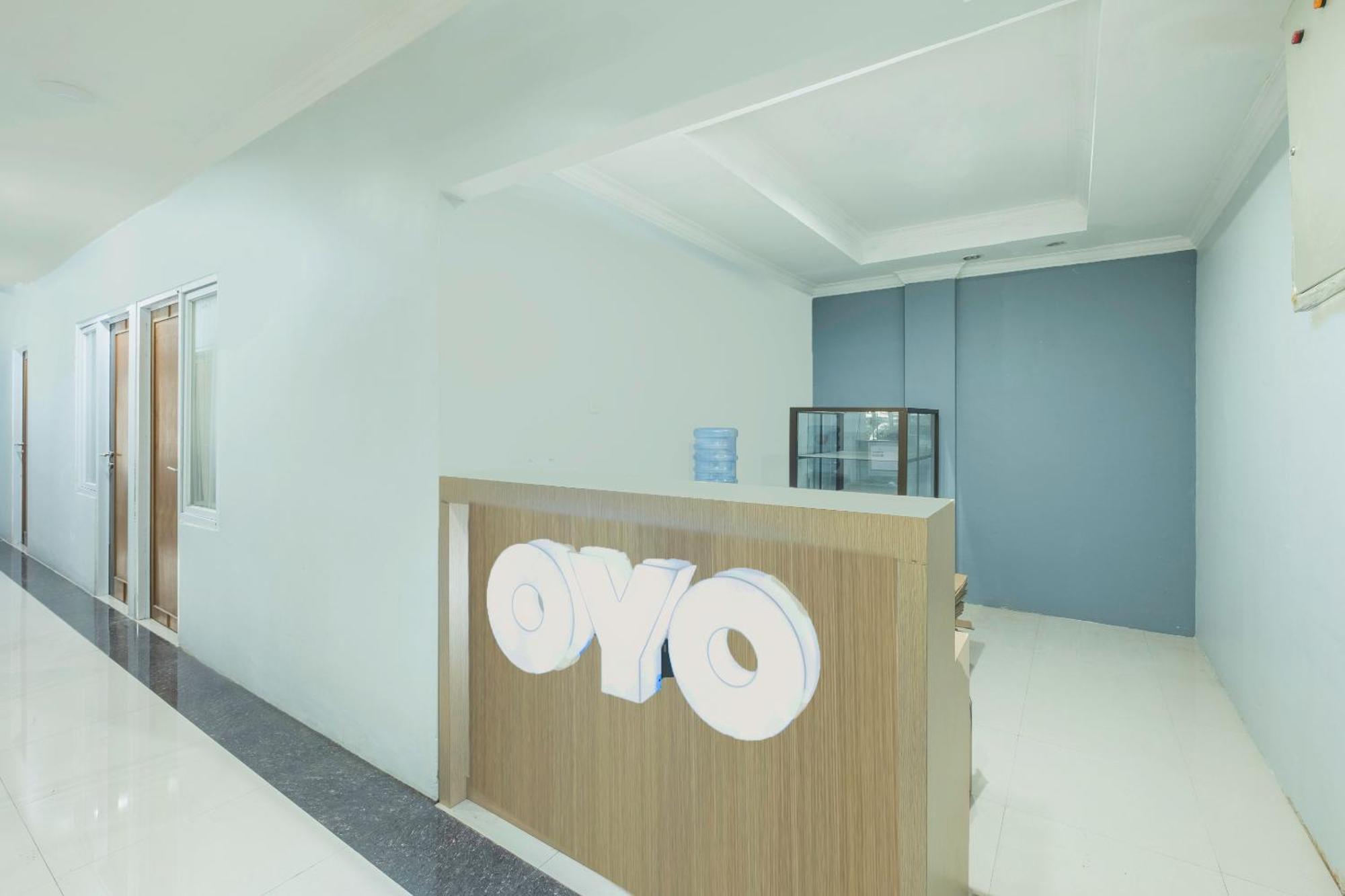 Oyo Living 2195 Al Jazeerah Residence Syariah Бандунг Экстерьер фото